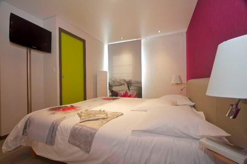 Hotel Novalis Quimperle Exterior photo